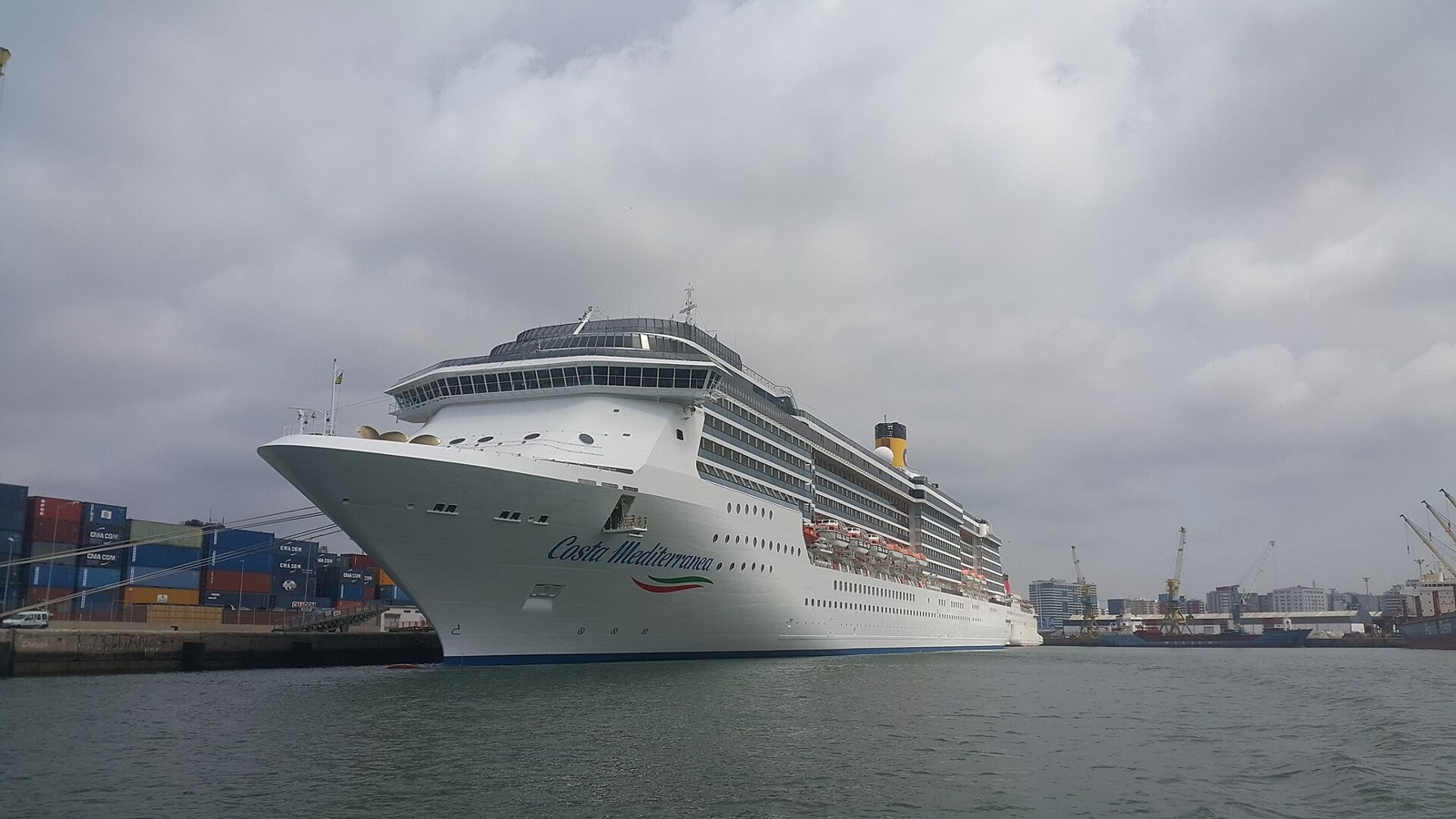 Adora Mediterranea